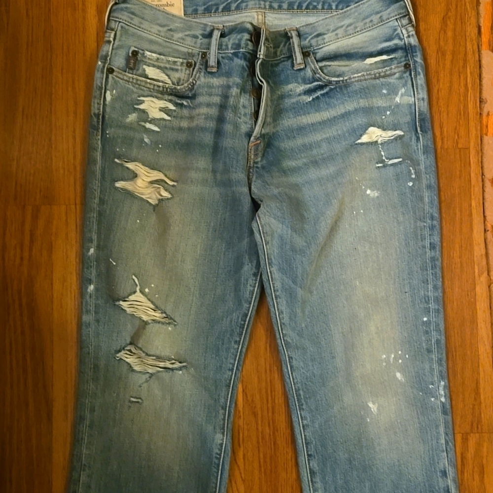 Abercrombie A&F Distressed Men's Jeans 32x30 Button fly